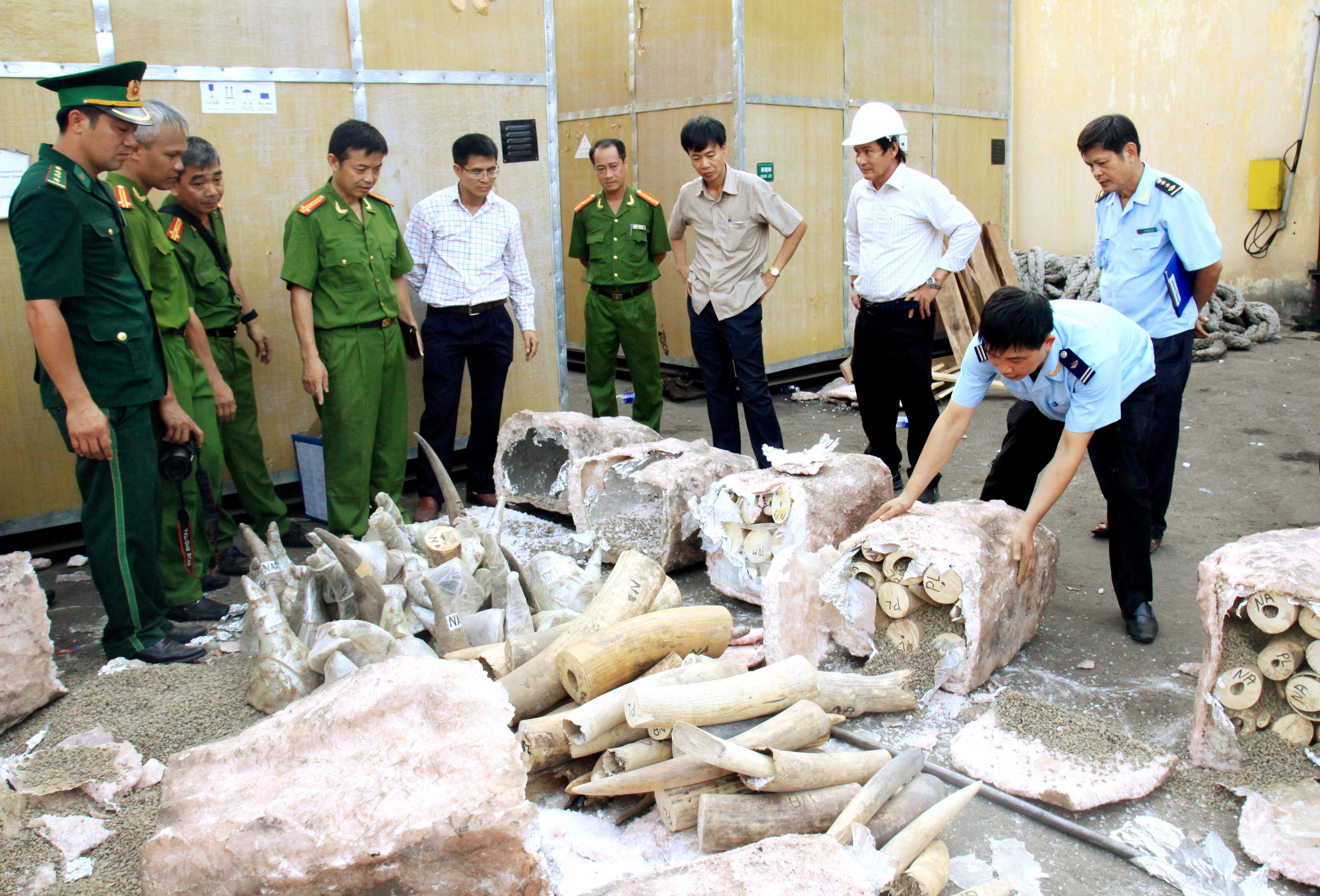 Đấu tranh, ngăn chặn hiệu quả tội phạm buôn lậu